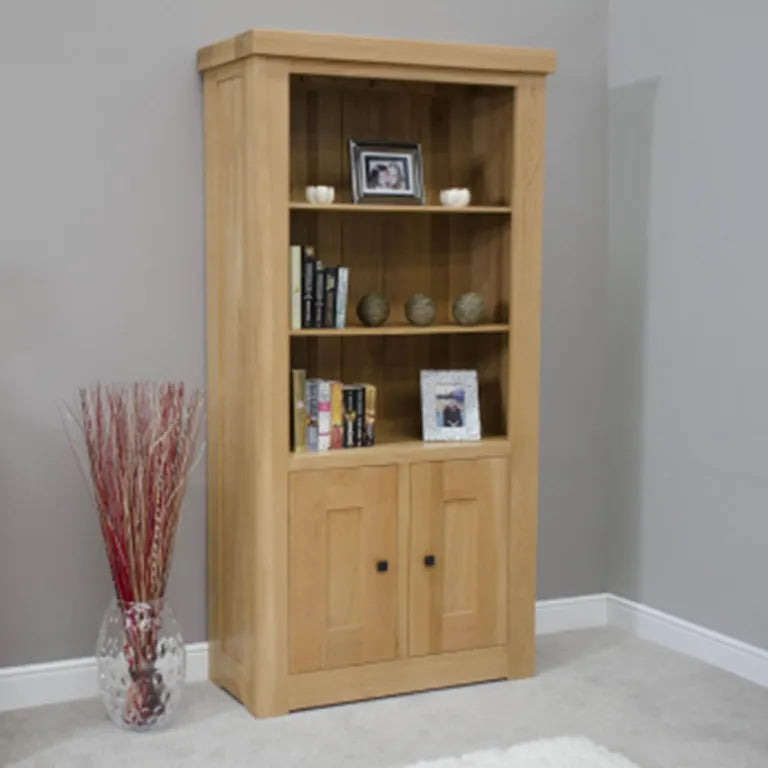 Bourges Bookcase - with Cupboard - Oak
