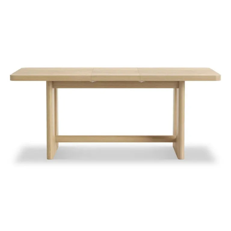 Lyon Extending Dining Table - 6-8 Seater - 150cm-195cm - Oak