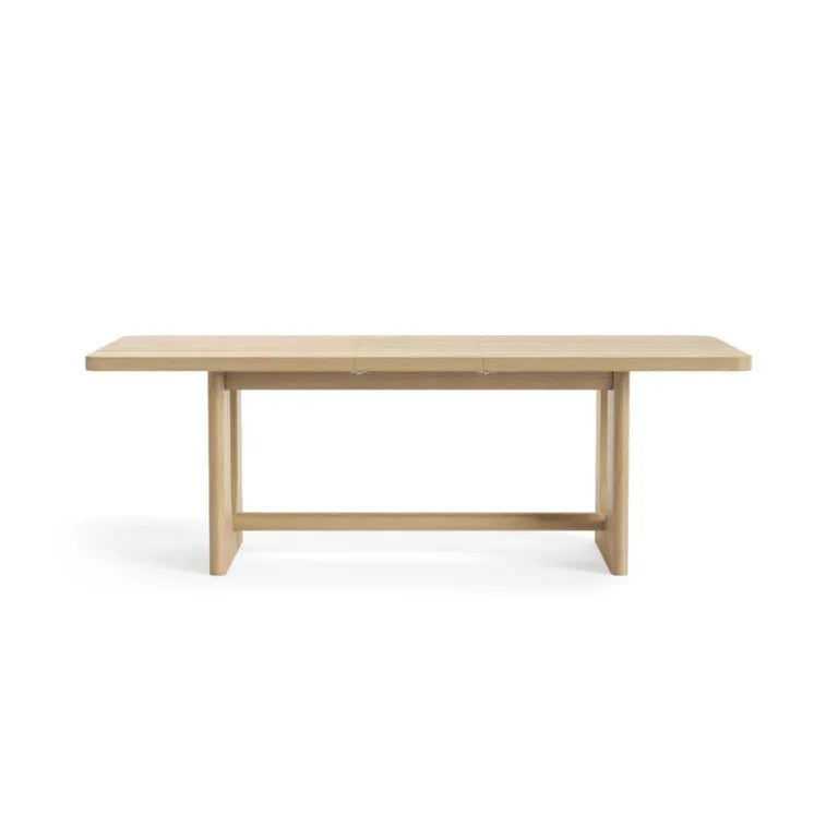 Lyon Extending Dining Table - 6-8 Seater - 200cm-245cm - Oak