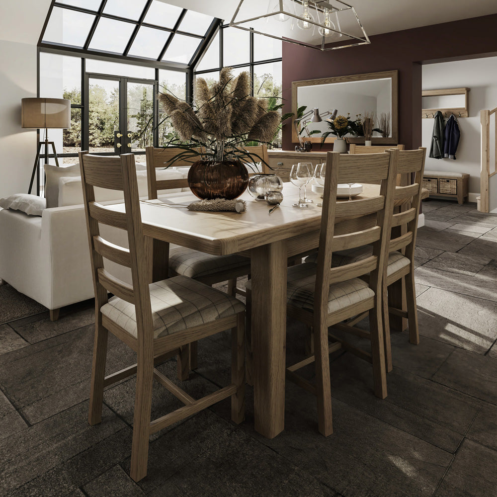 Caen 1.3m Butterfly Extending Table