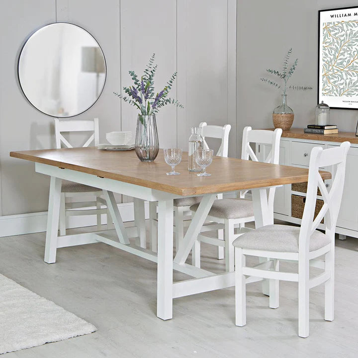 Evreux 1.8m Butterfly Extending Table