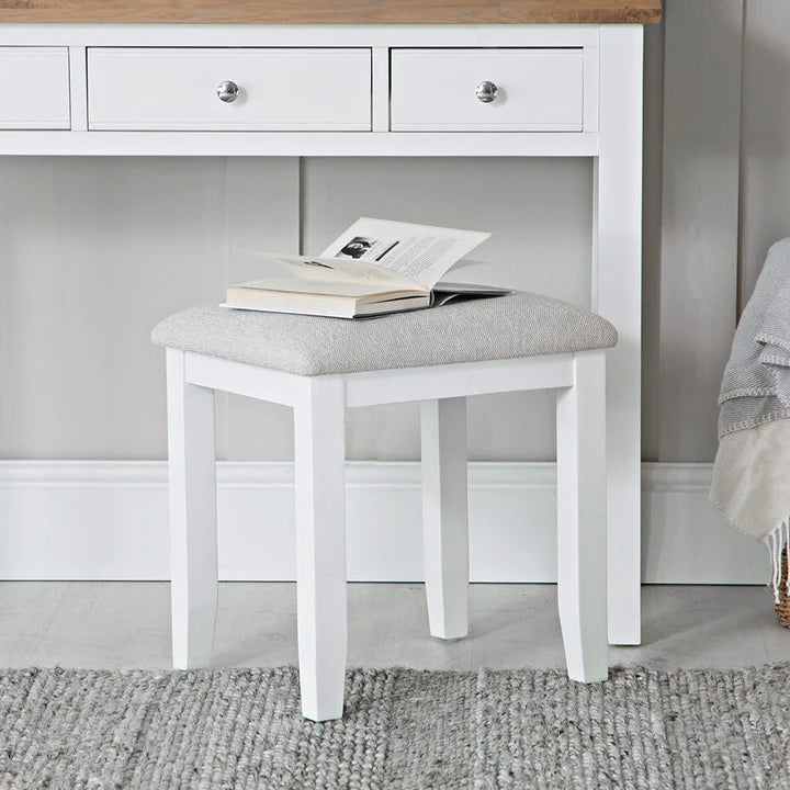 Evreux Stool
